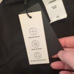 TNA Action black running shorts size large Photo 2