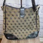 Dooney & Bourke Shoulder Bag Photo 2