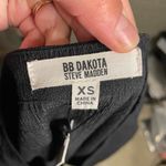 BB Dakota NWT Womens Black Long Sleeve Smocked Vneck Shift Dress Size XS Photo 6