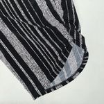 Susan Graver Size 1X Black & White Stripe Ruched Leg Liquid Knit Crop Pants Photo 2