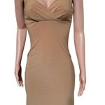 Reference v Photo 0