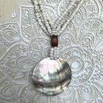 Vintage Signed Nina Ricci for Avon Beaded Shell Necklace Boho Beach Cruise 15” White Photo 2