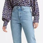 Levi's Levi’s Wedgie Icon Fit Ankle Jeans High Waist Size 28 Photo 0
