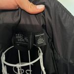 The Mountain  Hardware Windbreaker Photo 4