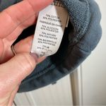 Vuori  Sedona Half Zip Pullover Size Medium gray blue color Photo 6