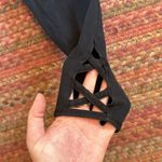 Marc New York  PERFORMANCE BLACK CROP LEGGINGS Photo 2