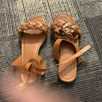 Rouge Helium Nice shoes for dinner Photo 0