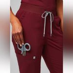 Fabletics NWOT scrub joggers Photo 3