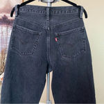 Levi's  Distressed High Rise Straight leg Jean busted knee distressed size 27‎ Photo 4
