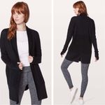 Lululemon  Sit In Lotus Wrap II Black size 4 Photo 1