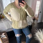 Peach Love California Peach Love Women’s Medium Green Patchwork Chunky Sweater Photo 4