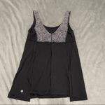Lululemon  Wrapper’s Delight Black White Floral Tank EUC Size 6 Photo 4