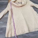 Free People  cream strawberry Fields sweater‎ Photo 6