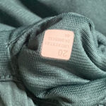 Lululemon  Hotty Hot Shorts Teal Green Blue Plus Size 20 W7AYXT Photo 4