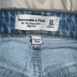 Abercrombie & Fitch Curve Love High Rise 90’s Relaxed Jean Photo 1