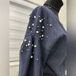 Women’s dressy top 💙 Size M Photo 2