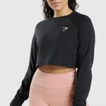 Gymshark Training Cropped Sweater Photo 0