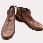 UGG  Australia women’s leather brown Nike boots size 8 SKU 6171 Photo 1