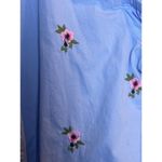 Truth NYC Truth Button -Up Embroidered Floral Blue Blouse Size Large Small Florals Photo 1