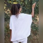 Frank & Eileen  Capelet In White Oversized Cotton Poncho Top One Size Photo 1