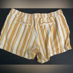 Old Navy‎ Linen blend Striped Yellow and White Women's Shorts size XL Photo 4