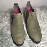 Munro JESSIE HEELED NUBUCK LEATHER BOOTIES HERB GREEN Slip-On Size 6.5 Photo 1