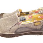 Keen  Golden Summer Loafers Flats Canvas Slip-on Comfort Shoes Womens 9.5 1005534 Photo 1