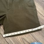 Ralph Lauren Lauren  Dark Green Women's Bermudas Photo 9