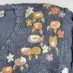 Vintage Women's Chunky Knit Sweater Size Medium Needles and Yarn Crochet Floral Photo 2