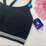 Champion  The Infinity Everyday Shape Logo Athletic Sports Bra: Black Photo 5