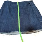 Madewell size 6 Denim Raw-Him Mini Wrap Skirt Photo 3