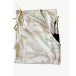 Jane and Delancey NWT Short Sleeves Camo Print Womens Top Sz S Photo 4