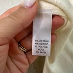 Banana Republic extra fine merino wool cream and short sleeve sweater size m Photo 4