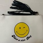 Smiley face black & white pouch Photo 0