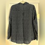 Old Navy  women’s blouse Photo 1