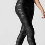 Heroine Sport Stardust Camo Legging Glitter Photo 0