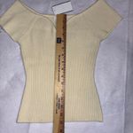 ASTR the Label Cream Ribbed Knit Top V Neck Short Sleeve Fitted Womens Small‎ Photo 6