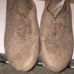 Selena Gomez NWT Dream Out Loud Lace Up Shoe, size 6 Photo 2