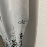 Alo Yoga Light Blue Winter Forest High-Waisted Airbrush Leggings Photo 3