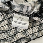 AUW  Women’s Short Sleeve Top Size L Photo 3