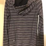Lululemon athletica In stride hooded full zip jacket black gray stripe women’s 4 Photo 6