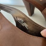 Aerosoles  Vivacity Brown Slingback Heeled Sandals Comfort Faux Leather Size 6.5 Photo 2