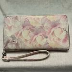 Betsey Johnson  Pink and White Floral Wristlet Photo 6