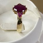 Vintage 10K Gold Oval Ruby Ring with Faceted Round Ruby Accents Cocktail Sz 9 Photo 2