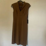 Tommy Hilfiger Women's Sheath Scuba Sleeveless V-Neck Dress NWT size 2 Photo 3