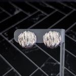 Vintage Clip On Earrings Stylish & Unusual Silver Tone Circle Photo 0