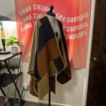 None Colorblock Pashmina with Earth Tones Photo 1