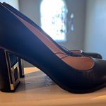 Liz Claiborne  new pumps black Photo 6