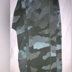 The North Face  camo leggings, size, medium quality, cute and cheap ! Photo 2