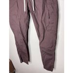 Vuori Womens  Rip Stop Pant Purple Small S Photo 2